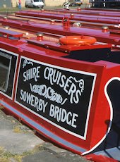 canal boat cruise yorkshire