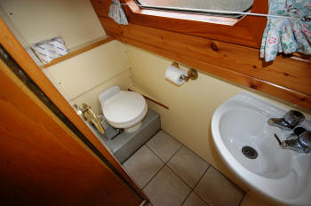 Devon toilet