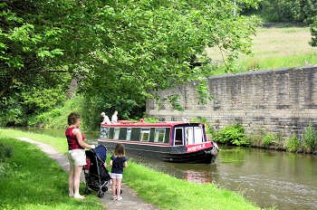 Brearley, Rochdale Canal