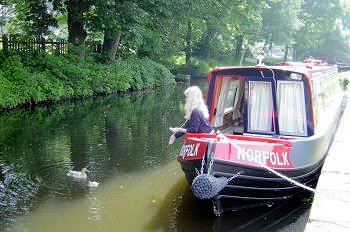 Brearley, Rochdale Canal