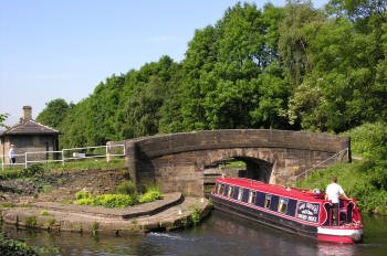 Brookfoot near Elland on the Calder & Hebble Navigation