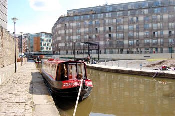 Mooring in the centre of Manchester