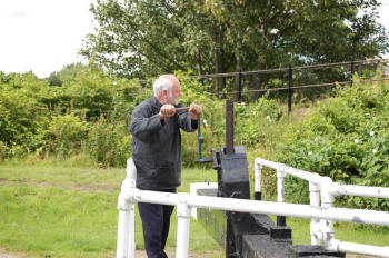 Fall Ing, Wakefield, Calder & Hebble Navigation