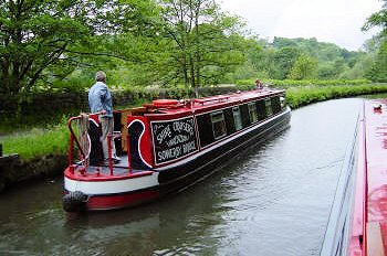 Near Brighouse on the Calder & Hebble Navigation