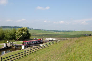 Greenberfield, Leeds & Liverpool Canal