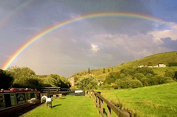 Midweek break in Hebden Bridge, Rochdale Canal