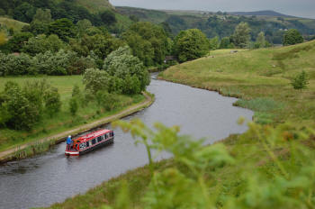 Nearing the summit of the Rochdale Canal