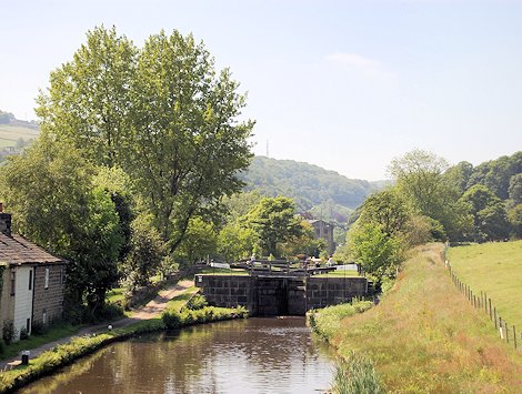 Broad Bottom, Mytholmroyd on the Rochdale Canal