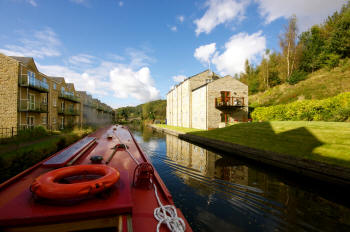 Weekend break at Mytholmroyd, Rochdale Canal