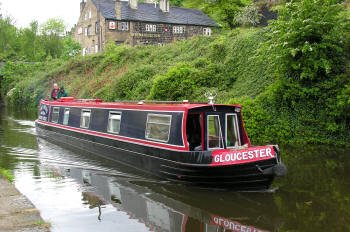 The Navigation pub at Sowerby Bridge on the Calder & Hebble Navigation