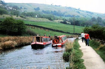 Boating on the Peak Forest Canal