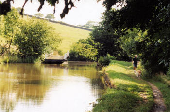 Long boat holiday near Skipton on the Leeds & Liverpool Canal