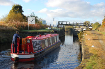 Thornes Flood Lock near Wakefield on the Calder & Hebble Navigation